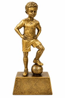 TROFEO FUTBOL NIÑO 19 CM